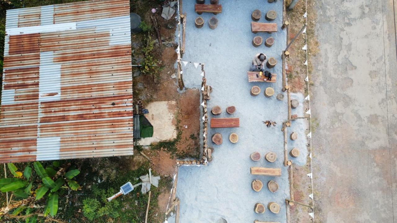 Готель Suan pu si Ska Keo Ban Pa Daeng  Екстер'єр фото